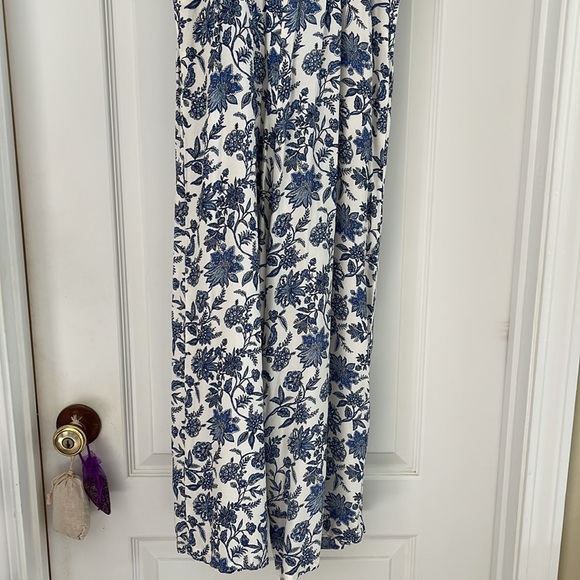 LOFT blue floral romper/pantsuit , size 2P, EUC - Picture 6 of 8